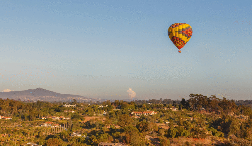 Flight in the balloon + walk in Sighnaghi + dinner with wine tasting in Chateau