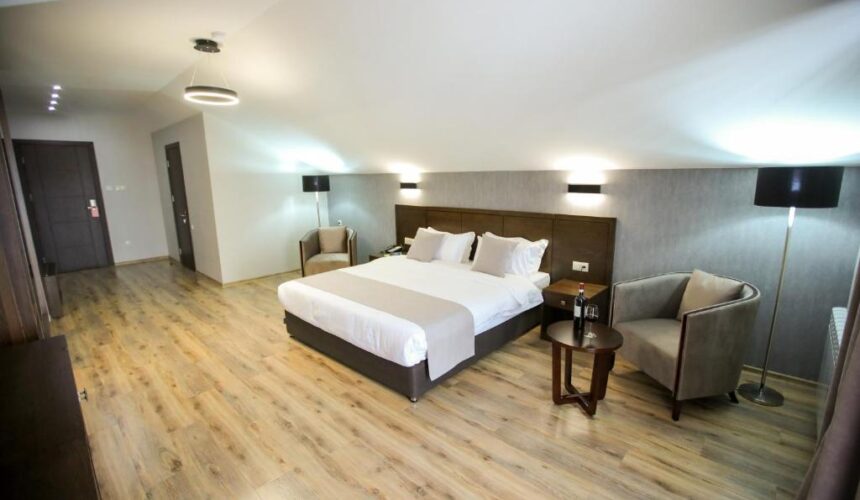 Crystal Hotel & Spa